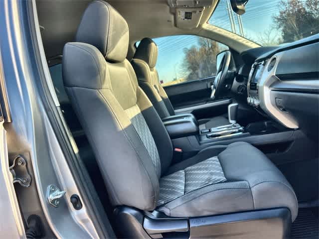 Thumbnail: 2021 Toyota Tundra - 12