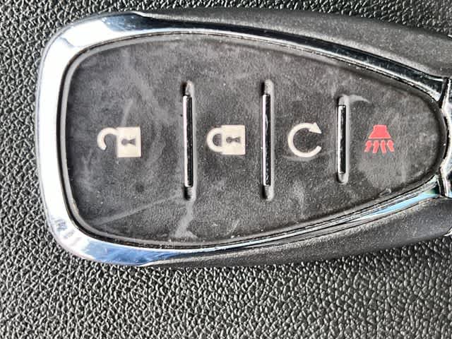 Thumbnail: 2022 Chevrolet Equinox - 21