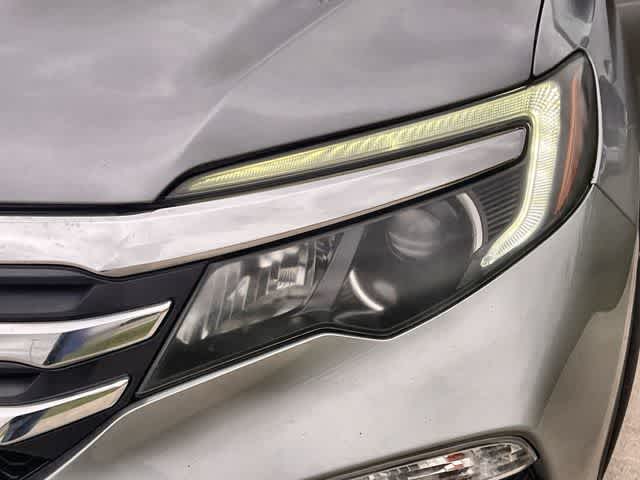 Thumbnail: 2018 Honda Pilot - 24