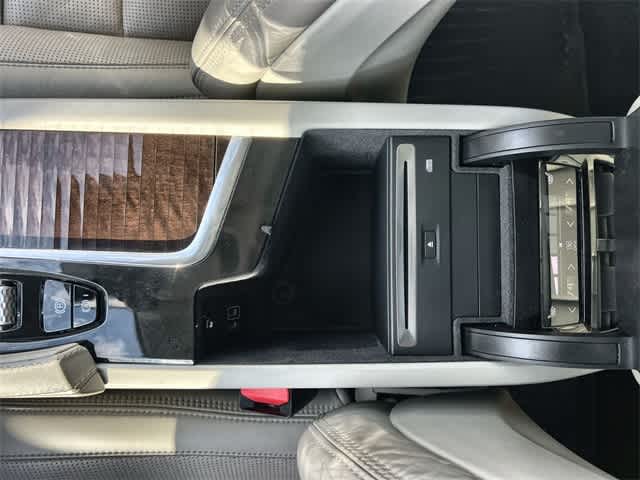 Thumbnail: 2017 Volvo XC90 - 27