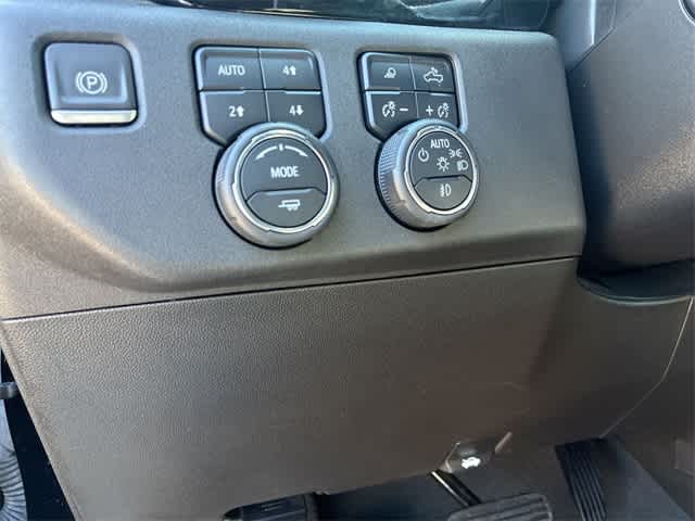 Thumbnail: 2024 Chevrolet Silverado 1500 - 29