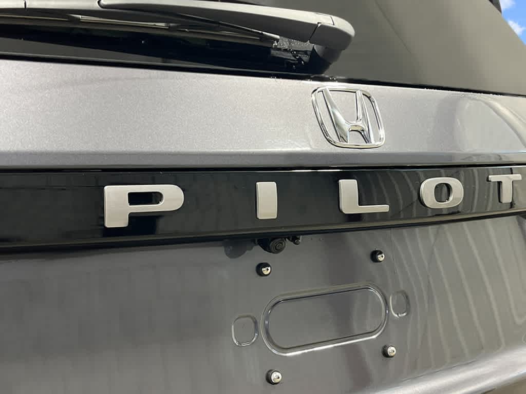 Thumbnail: 2026 Honda Pilot - 7