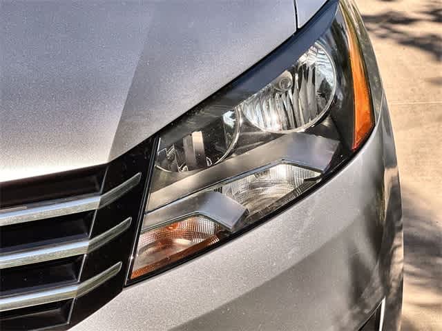 Thumbnail: 2015 Volkswagen Passat - 24