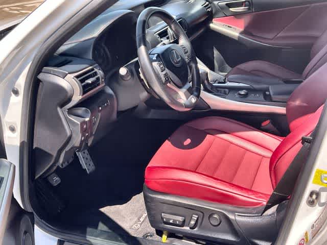 Thumbnail: 2018 Lexus IS - 3