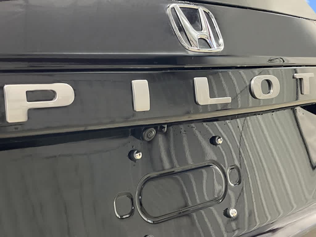 Thumbnail: 2026 Honda Pilot - 50