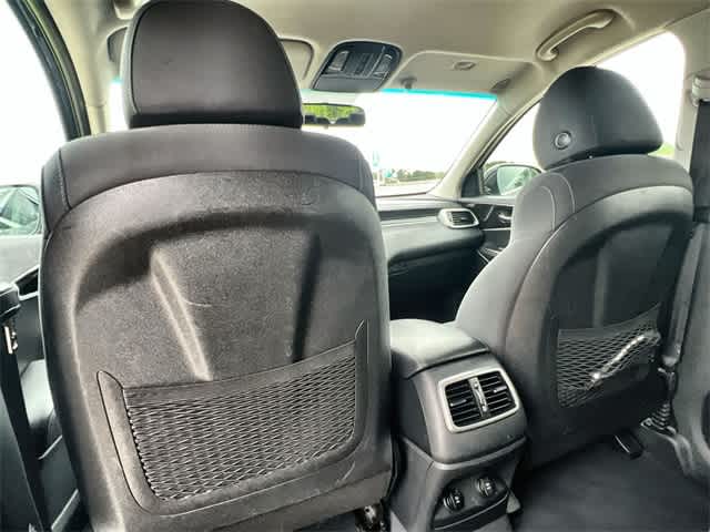 2020 Kia Sorento LX 13