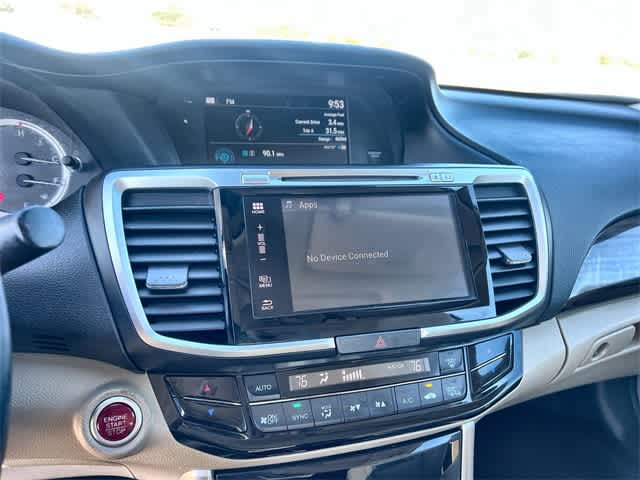 Thumbnail: 2017 Honda Accord - 18