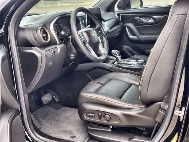 Thumbnail: 2023 Chevrolet Blazer - 3