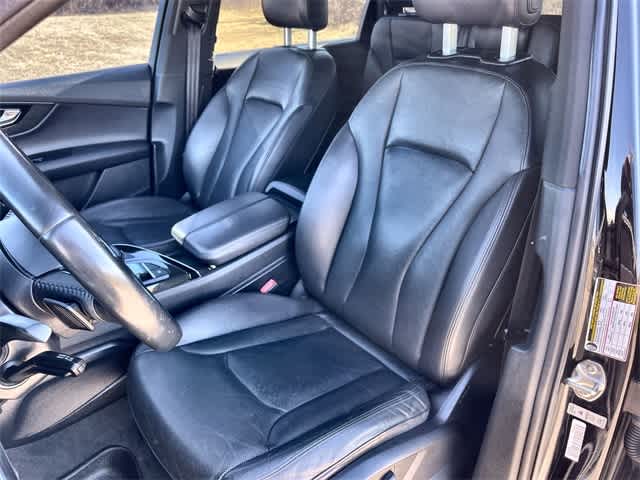 Thumbnail: 2017 Audi Q7 - 11