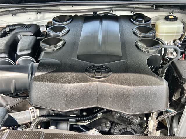 Thumbnail: 2020 Toyota 4Runner - 10