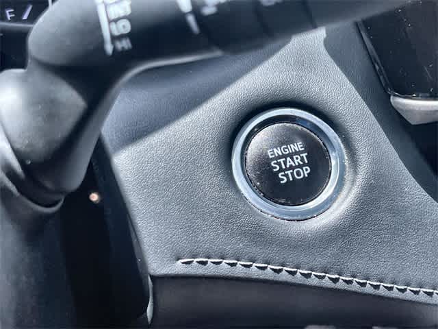 Thumbnail: 2021 Toyota Highlander - 28