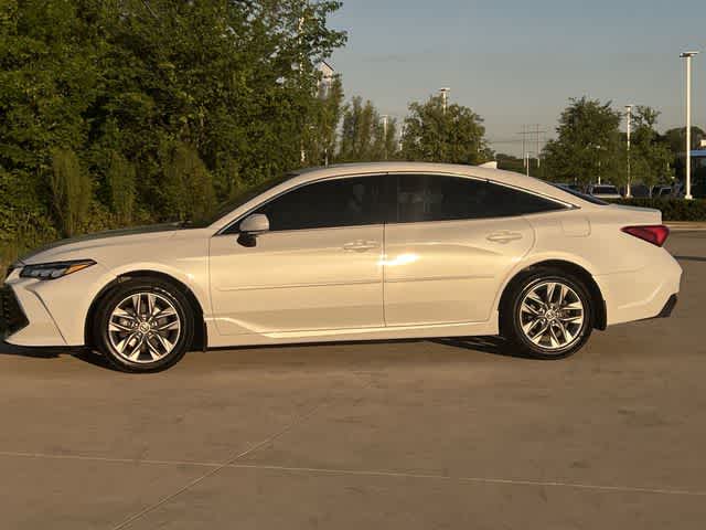 Thumbnail: 2022 Toyota Avalon - 4