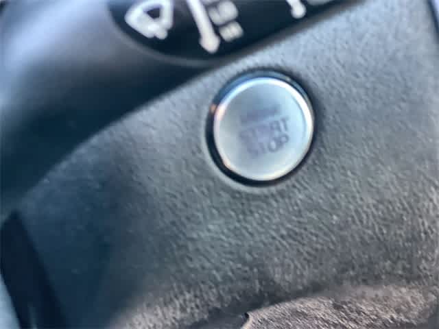 Thumbnail: 2023 Kia Sorento - 28