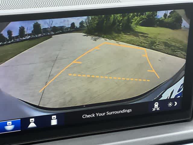 Thumbnail: 2025 Acura ADX - 26