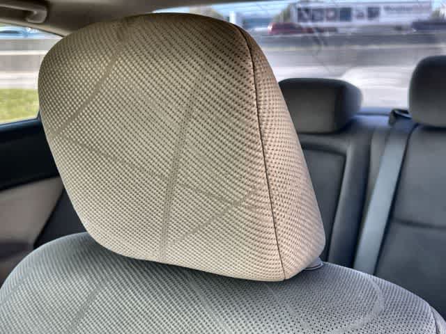 Thumbnail: 2012 Honda Civic - 25