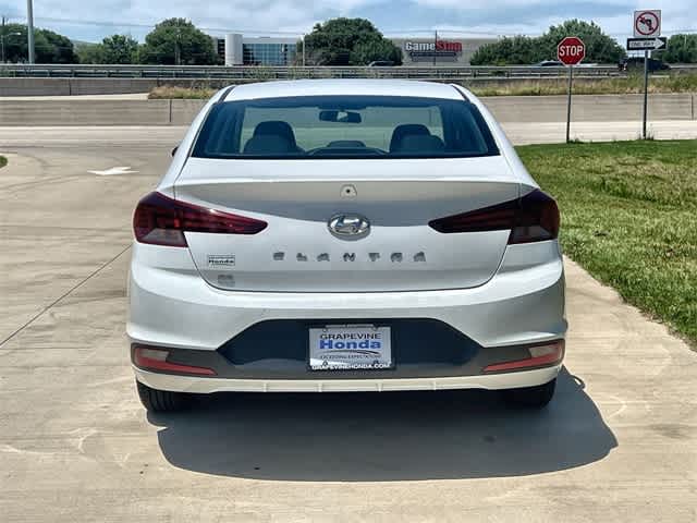 2019 Hyundai Elantra SE 6