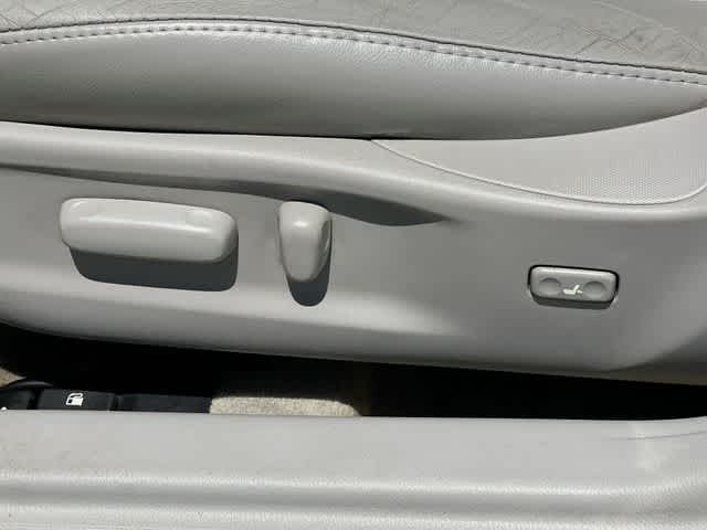 Thumbnail: 2009 Toyota Camry - 31