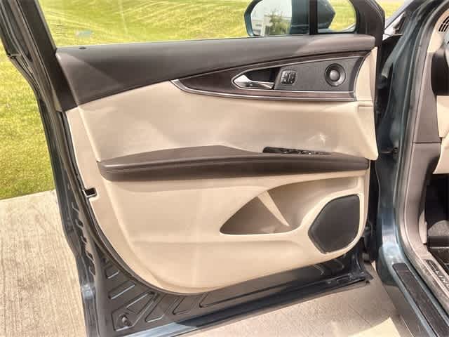 Thumbnail: 2016 Lincoln MKX - 30