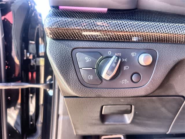 Thumbnail: 2024 Audi SQ5 - 29