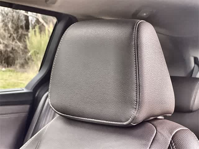 Thumbnail: 2021 Honda Odyssey - 25