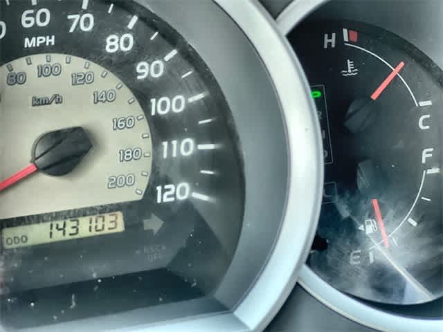 Thumbnail: 2010 Toyota Tacoma - 19