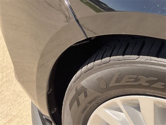 Thumbnail: 2015 Chevrolet Impala - 23