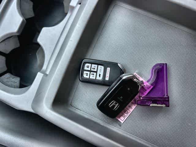 Thumbnail: 2014 Honda Odyssey - 21