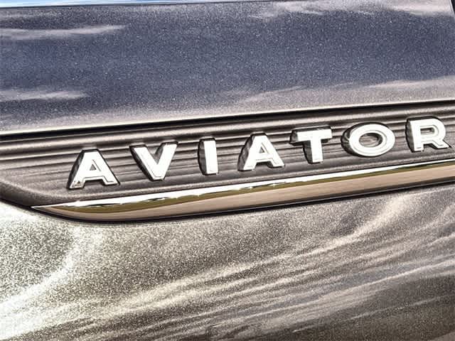 Thumbnail: 2020 Lincoln Aviator - 8
