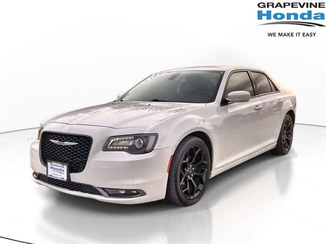 Thumbnail: 2018 Chrysler 300 - 1