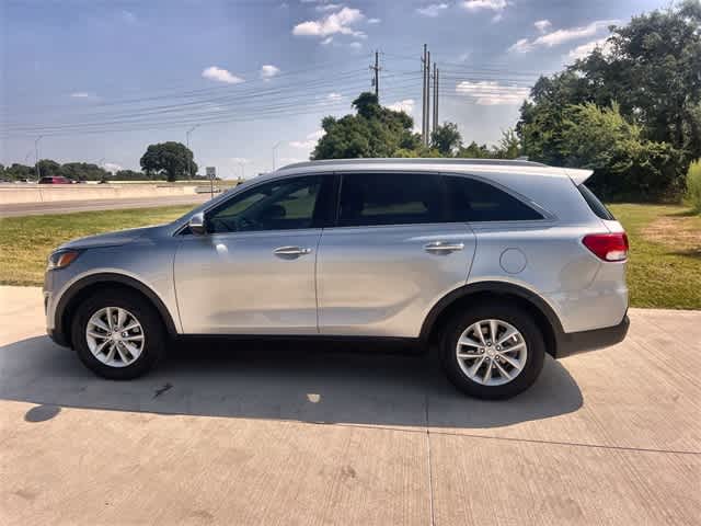 Thumbnail: 2018 Kia Sorento - 4