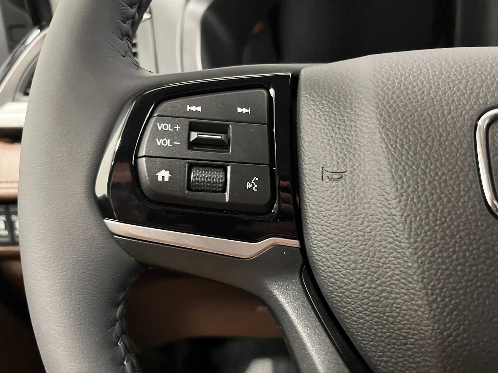 Thumbnail: 2026 Honda Odyssey - 16