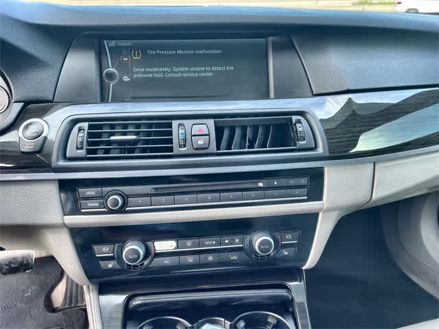 Thumbnail: 2012 BMW 5 Series - 18