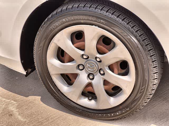 Thumbnail: 2013 Mazda Mazda3 - 9