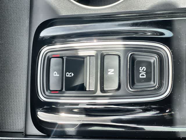 Thumbnail: 2025 Honda Pilot - 16