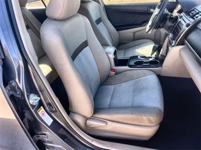 Thumbnail: 2012 Toyota Camry - 12