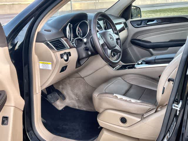 Thumbnail: 2013 Mercedes-Benz M-Class - 3