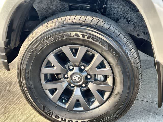 Thumbnail: 2023 Toyota Tacoma - 9