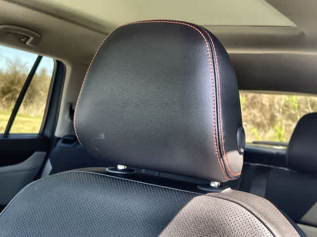 Thumbnail: 2024 Volkswagen Atlas - 25