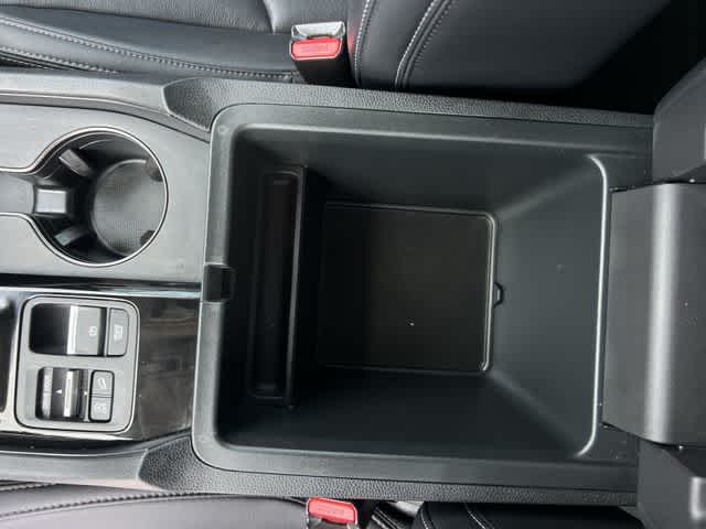 Thumbnail: 2023 Honda Pilot - 27