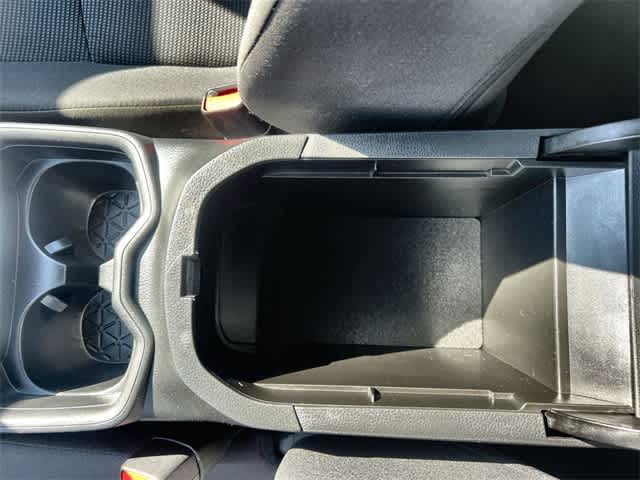 Thumbnail: 2021 Toyota RAV4 - 27