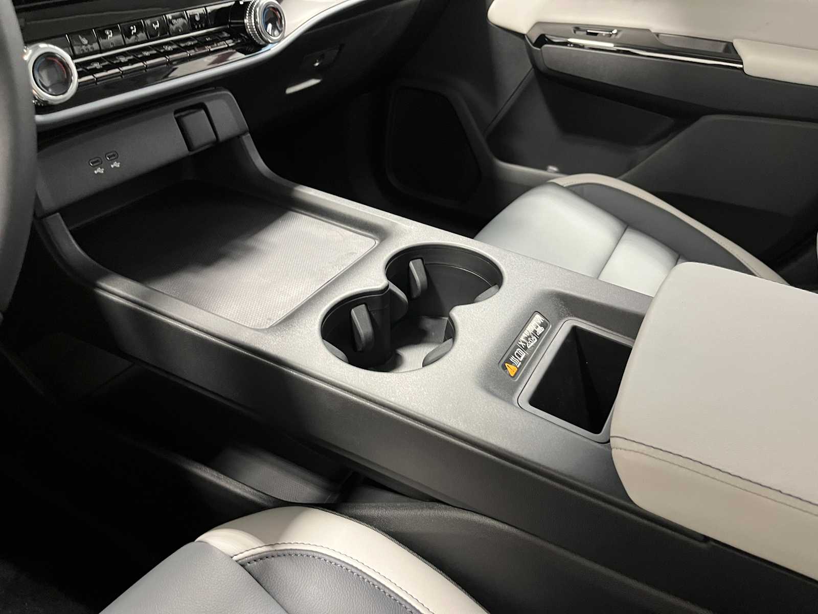 Thumbnail: 2025 Honda Prologue - 20