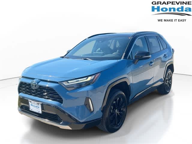 Thumbnail: 2022 Toyota RAV4 - 1