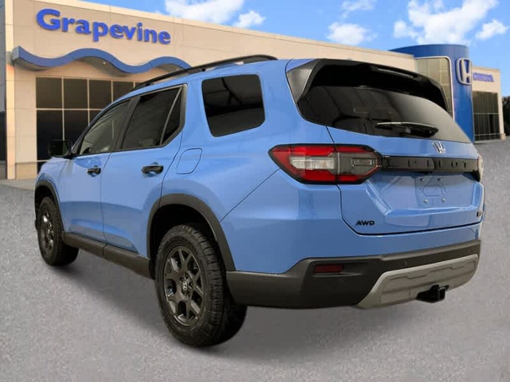 New 2025 Honda Pilot TrailSport SUV