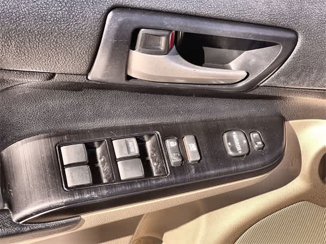 Thumbnail: 2012 Toyota Camry - 28