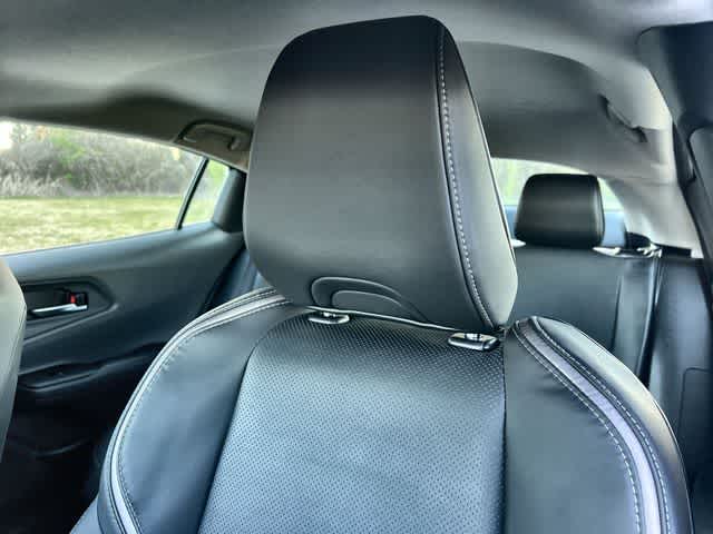 Thumbnail: 2024 Toyota Prius - 25