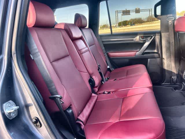 Thumbnail: 2022 Lexus GX - 14