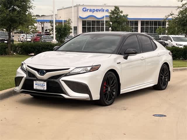 2021 Toyota Camry XSE Hero Image