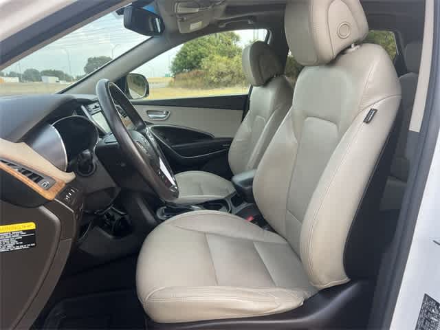 Thumbnail: 2016 Hyundai Santa Fe - 11