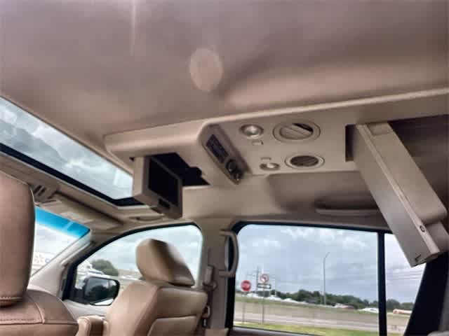 Thumbnail: 2012 Nissan Armada - 32
