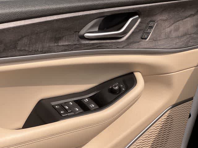 Thumbnail: 2024 Jeep Grand Cherokee - 30